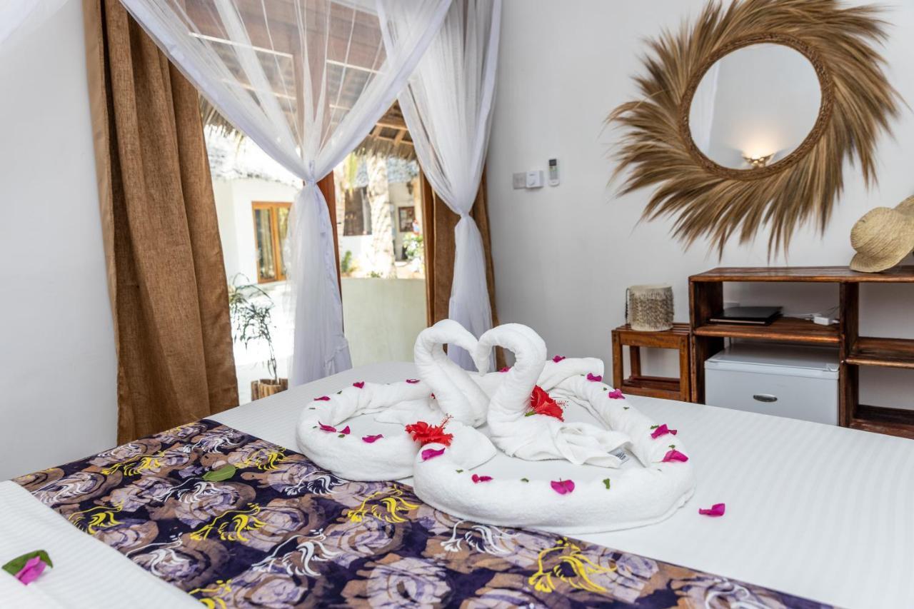 גאמביאני Natural Garden Boutique Hotel מראה חיצוני תמונה